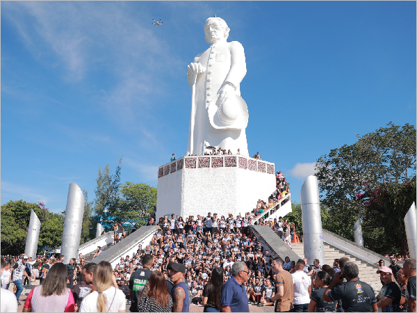 estatua padre cicero juazeiro do norte