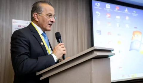 O médico e ex-prefeito de Juazeiro do Norte, Giovanni Sampaio | Foto: Reprodução