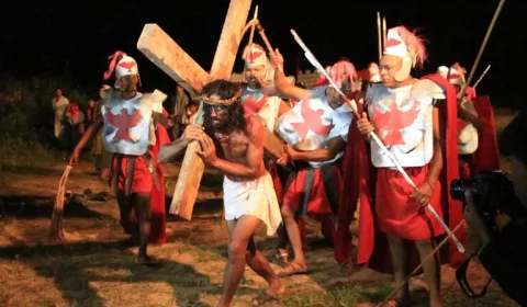 Espetáculo da Paixão de Cristo na Semana Santa em Barbalha.