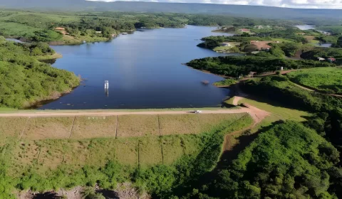 açude Thomás Osterne (Umari), no Crato