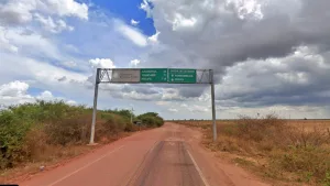 Pavimentação da VPE-700 está orçada em aproximadamente R$ 30 milhões | Foto: Google Street View